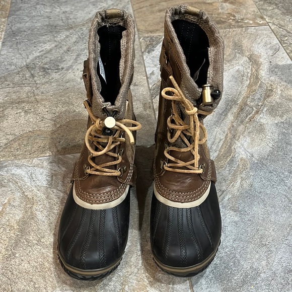 Sorel Shoes - Sorel Carly Conquest Short Boots Women’s Size 8
